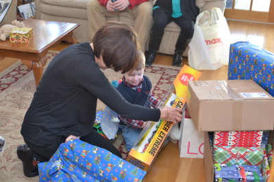 Presents with Bana!